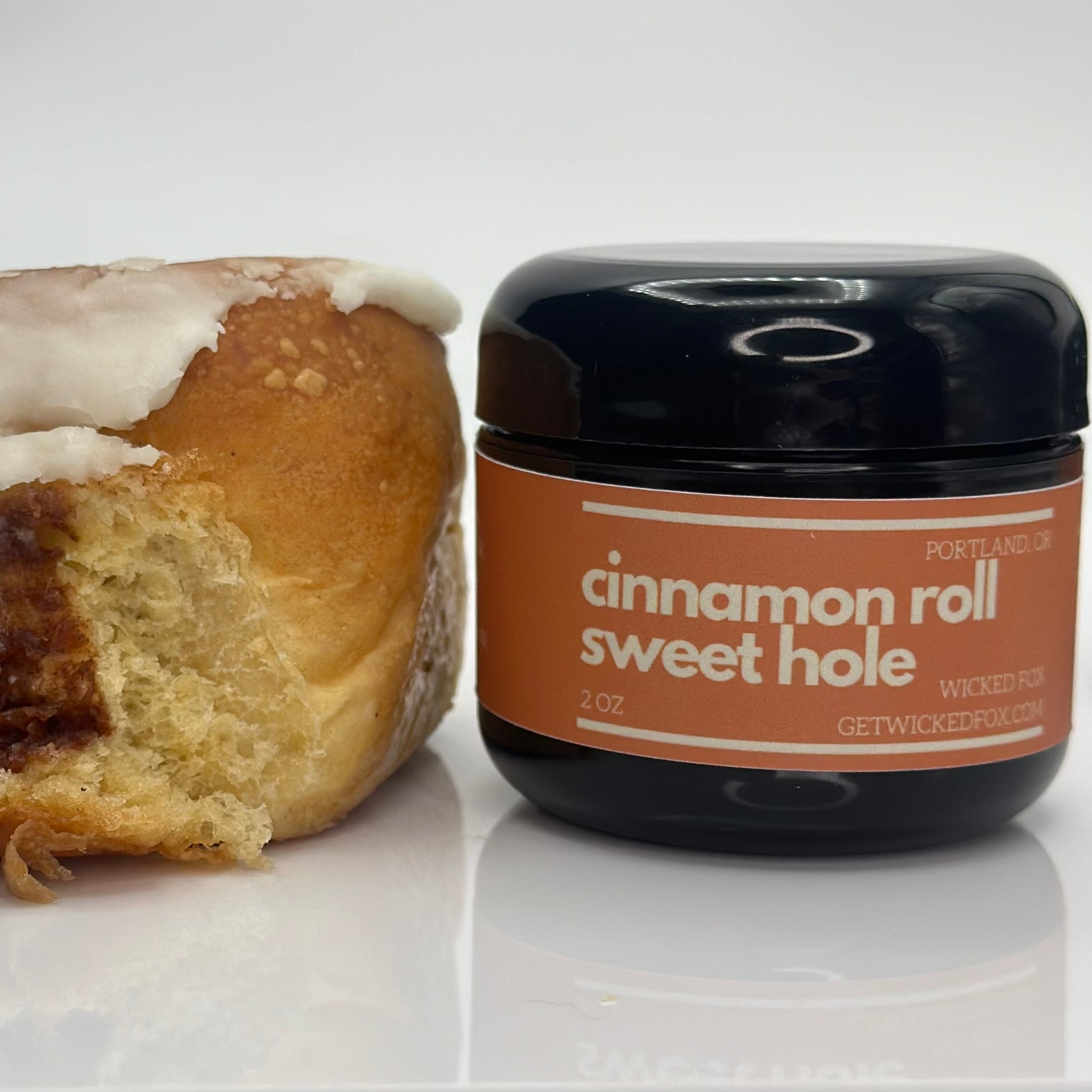 Cinnamon Roll Sweet Hole