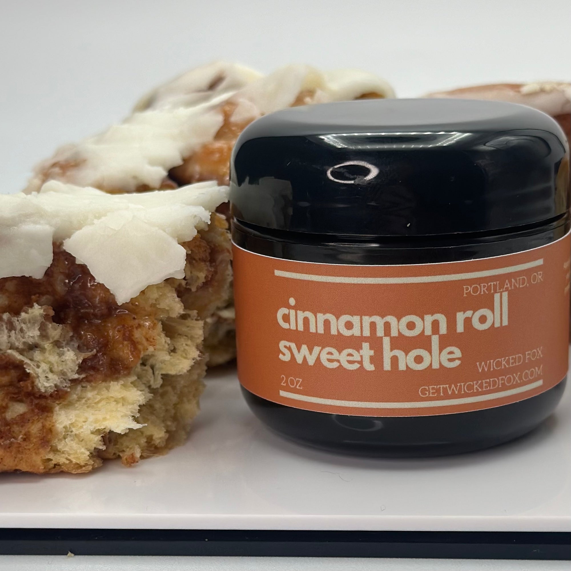 Cinnamon Roll Sweet Hole